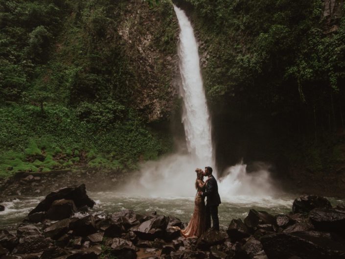 Lindsey & Zach, Wedding at La Fortuna, Costa Rica 🇨🇷